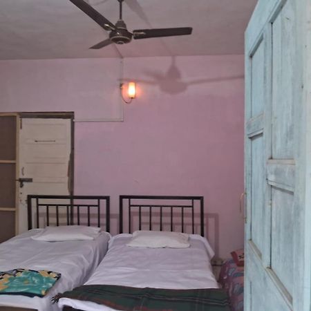 Savitri Cottage Алибаг Экстерьер фото